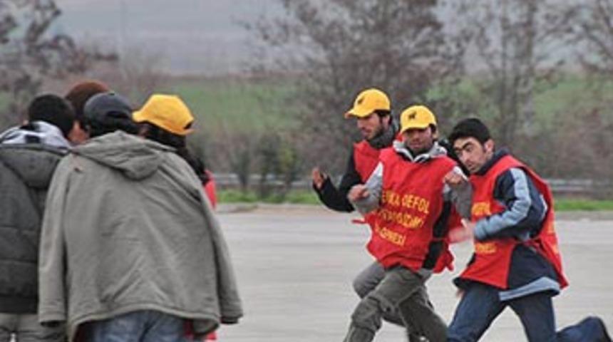 Eylemcilere meydan dayağı