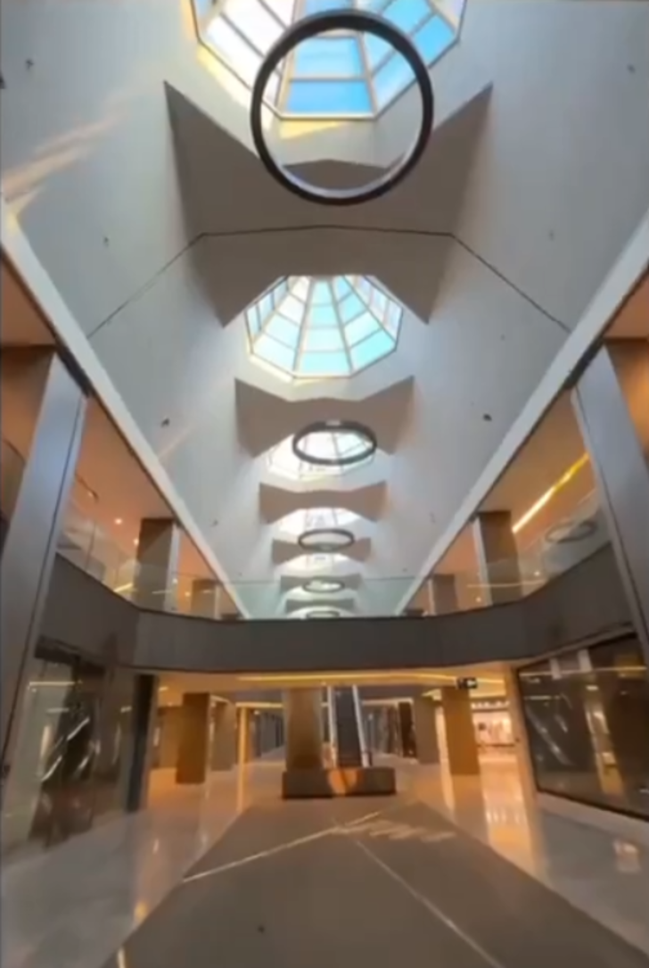 Türkiye'nin ilk AVM'siydi!  Son durumunu çekti, o görüntüler sosyal medyada gündem oldu G2