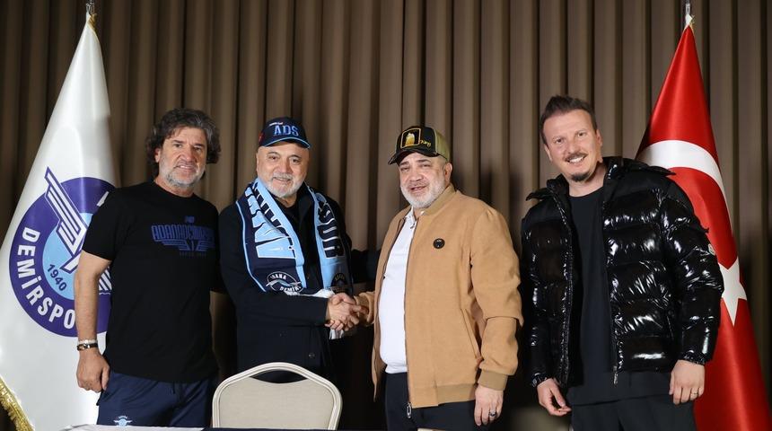 Adana Demirspor'da yeni hoca resmen açıklandı! Mavi Şimşekler Hikmet Karaman'a emanet