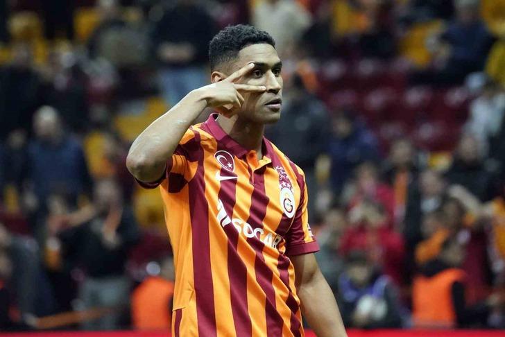 Trabzonspor derbisinde sahada olacak mı? Okan Buruk'tan Ümraniyespor maçının ardından Icardi açıklaması G5