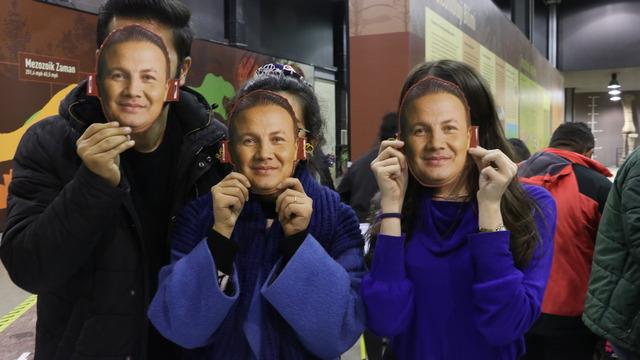 Türkiye'nin ilk uzay yolcusu Gezeravcı'nın yer aldığı Ax-3 misyonunun yolculuğu Kayseri Bilim Merkezi'nde izlendi