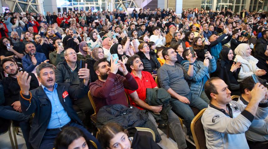 Türkiye'nin ilk astronotu Alper Gezeravcı'nın uzay yolculuğu Konya'da heyecanla izlendi