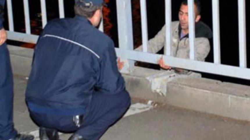 Komiserin derdi intiharı &ouml;nledi