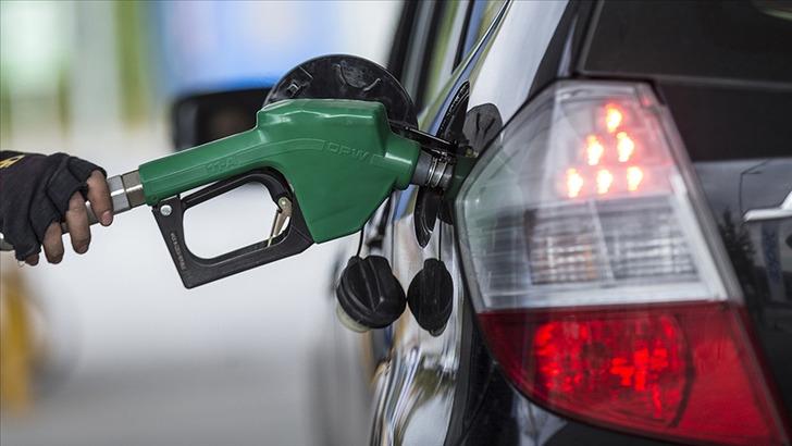 Akaryakıtta yeni zam haberi! Motorin rekor kırmıştı, sıra onda! Zam geliyor (14 Şubat Çarşamba güncel benzin mazot fiyatı) G3