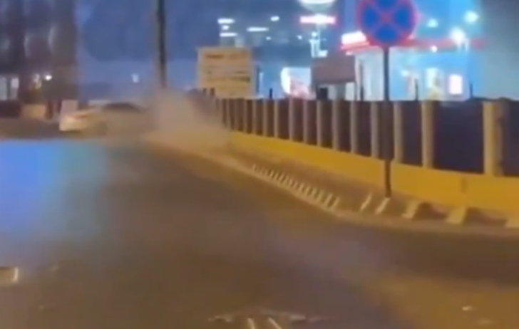 Gözünün önünde korkunç kaza! Sigorta parası için aracı vitese alıp duvara vurmasını sağladı... İzleyenler inanamadı G2