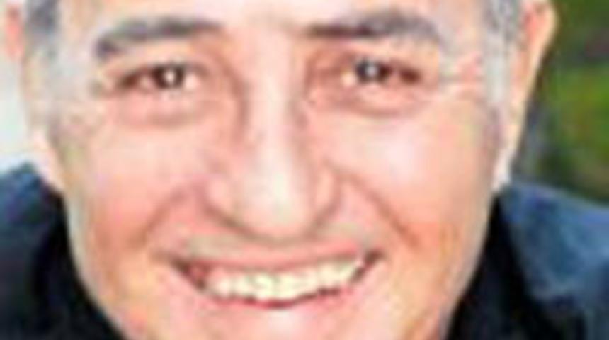 Cem ile film sırası onda