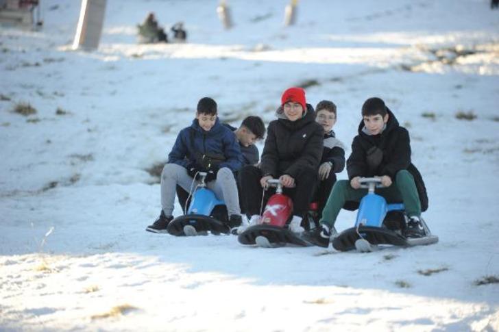 Uludağ'da sömestir tatili cep yaktı: Otel fiyatları gecelik 45 bin TL'yi buldu, doluluk oranı yüzde 60'a ulaştı! G2