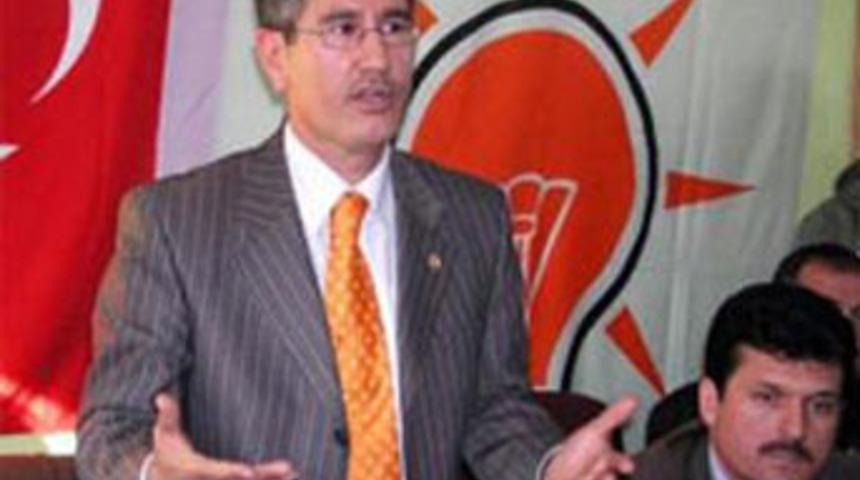 AK Parti DTP'yi can evinden vurdu