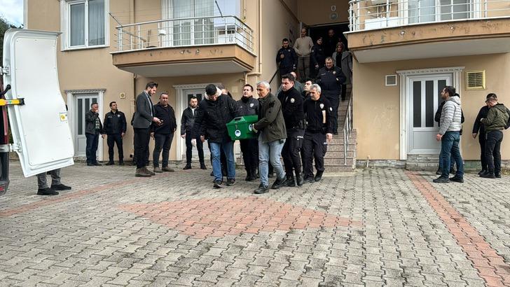 Sakarya'da dehşet evi! Eşini ve kızını öldüren polis annesini yaralayıp intihar etti