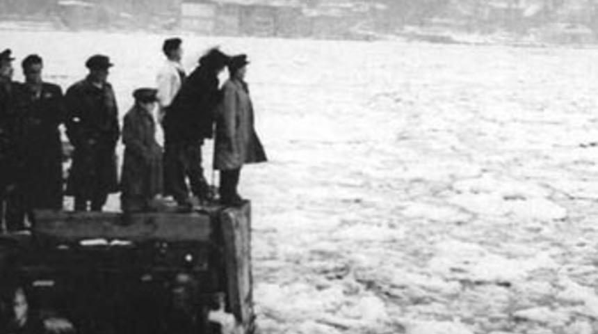 Boğazın donduğu yıl