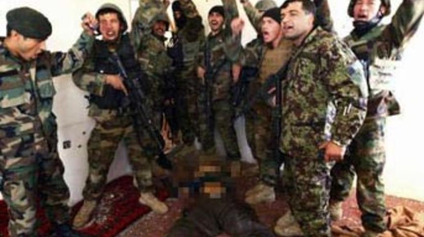 &Ouml;ld&uuml;r&uuml;p, b&ouml;yle kutladılar