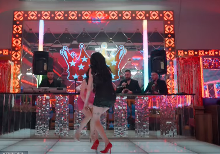 İnci Taneleri'nin Dilber'i yeni dansıyla yine olay oldu! Hazar Ergüçlü'nun performansı çok konuşuldu G3