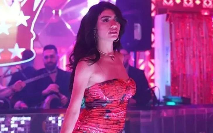 İnci Taneleri'nin Dilber'i yeni dansıyla yine olay oldu! Hazar Ergüçlü'nun performansı çok konuşuldu G1