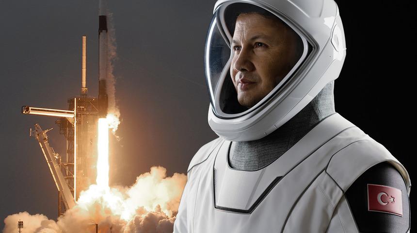 Alper Gezeravcı uzayda! 12.27 olarak açıklanan kenetlenme saati güncellendi: Saat ve dakika verildi