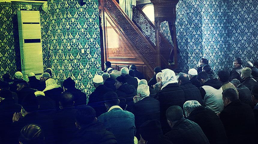 Diyarbakır’da akılalmaz iddia: 'Kaymakam hutbe okuma şeklini beğenmediği imamı dövdü’! İçişleri Bakanı Yerlikaya'dan açıklama geldi