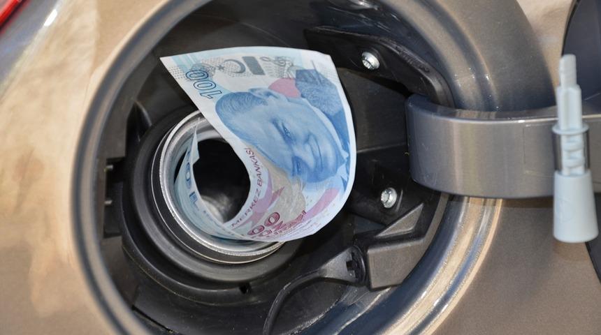 Son dakika: Akaryakıt fiyatlarında değişiklik: Benzine indirim geldi! Sırada motorin var... (23 Ağustos Cuma güncel benzin-motorin fiyatları)