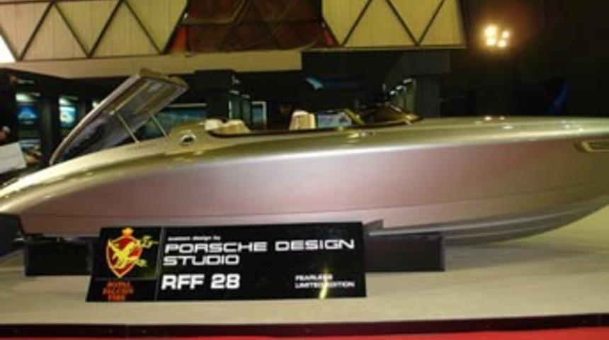 Cem Yılmaz'ın yeni g&ouml;zdesi