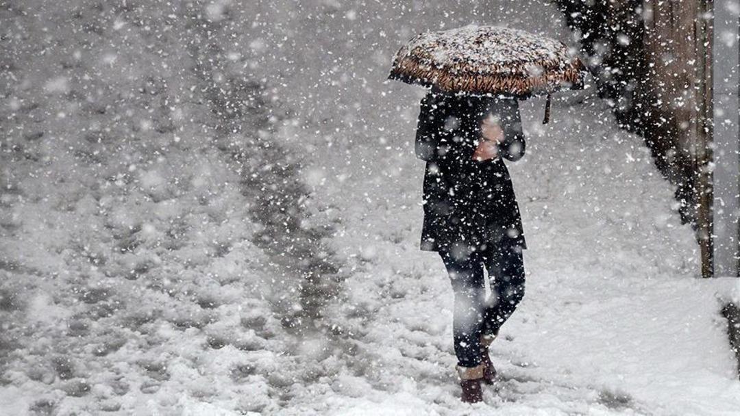 Meteoroloji'den 9 il için uyarı! İstanbul, Bursa... '24 saatte 17 derecelik sıcaklık farkı' Kuvvetli yağış ve kar! Son dakika 20 - 24 Ocak hava durumu 1080xauto