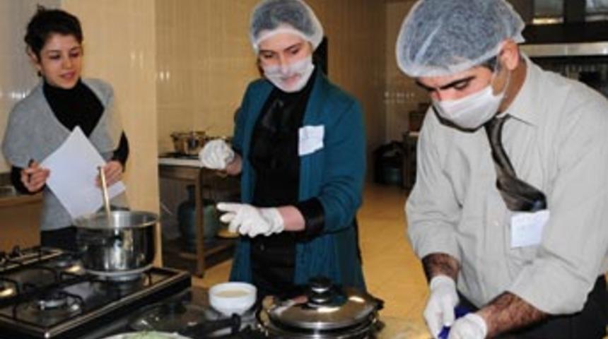 Yarışmayı kazanan cezaevine girecek