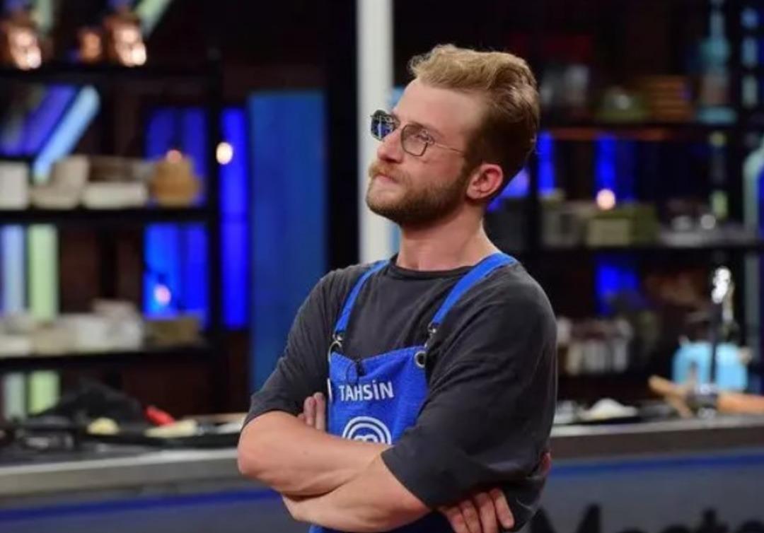 Final gecesi baygınlık ge&ccedil;irmişti! MasterChef Tahsin K&uuml;&ccedil;&uuml;k'&uuml;n serum yorumu g&uuml;ndem oldu 