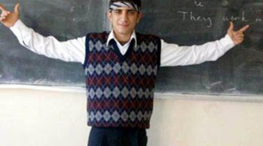 Kendini jiletleyip, tinerle yaktı