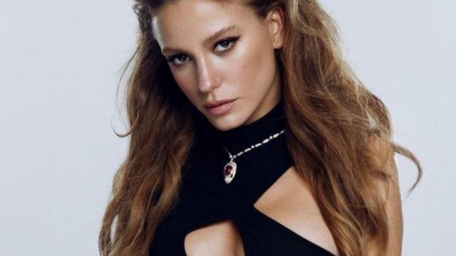 Aile'nin güzeli Serenay Sarıkaya'dan final paylaşımı! 'Kısa bir sahne...' 