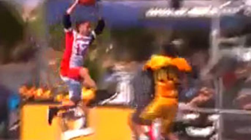 T&uuml;m d&uuml;nyanın konuştuğu Slamball