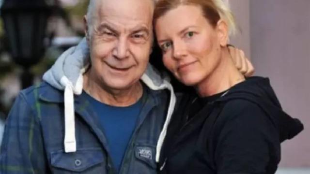 Mazhar Alanson'un eşi Biricik Suden yıllara meydan okuyor... Spor yaptığı anları paylaştı! 'Yok artık' dedirtti