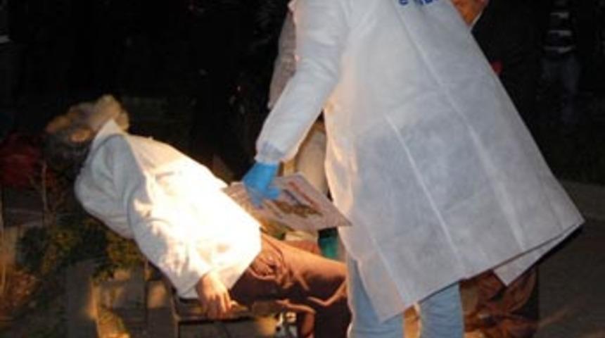 Acil servis karşısında yaşamını yitirdi