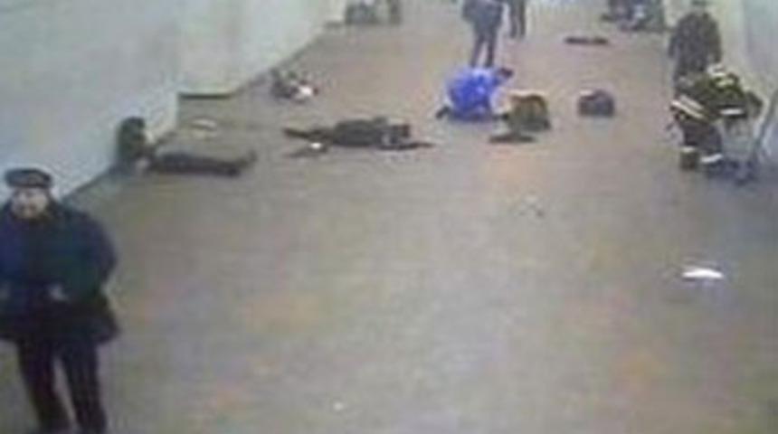 Moskova metrosunda patlama: 37 &ouml;l&uuml;