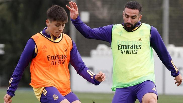 Arda Güler Ancelotti'yi şaşkına çevirdi! Tecrübeli çalıştırıcı idmanı iki kez durdurdu... G1