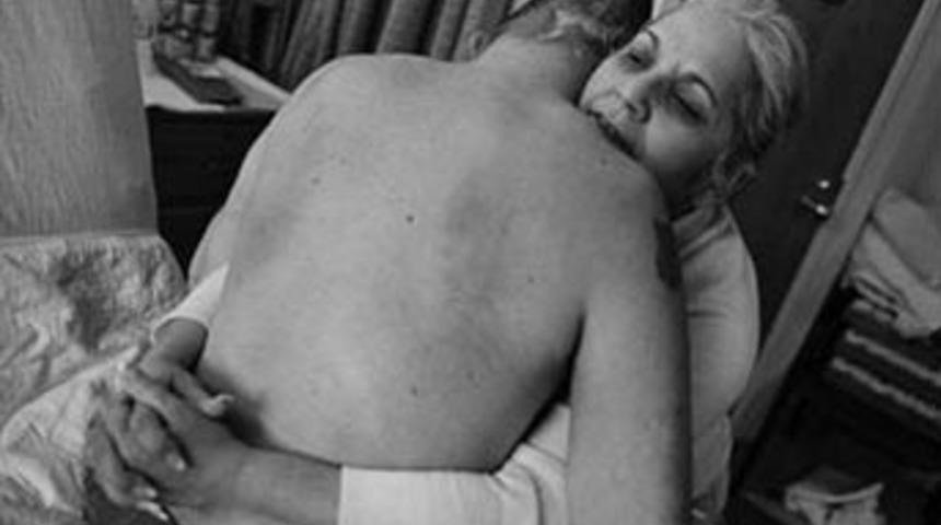 Bir fotoğraf, bir dram, bir &ouml;d&uuml;l