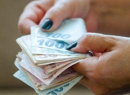 Kadınlara 6 yıl erken emeklilik fırsatında "2 yaş detayı": Şartlar neler?