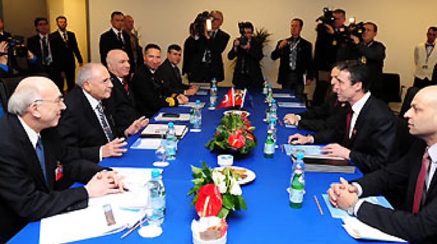 NATO toplantısında skandallar zinciri