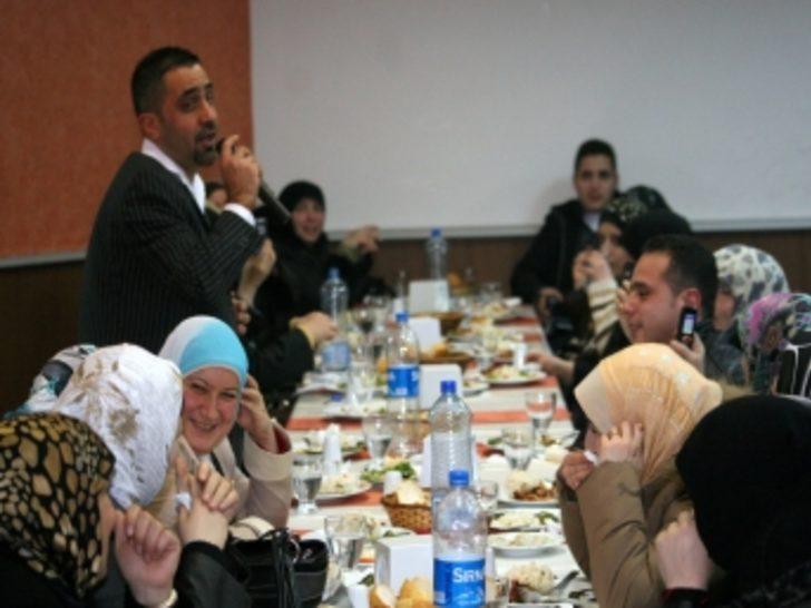 Vize kalktı, Suriyeliler akın etti