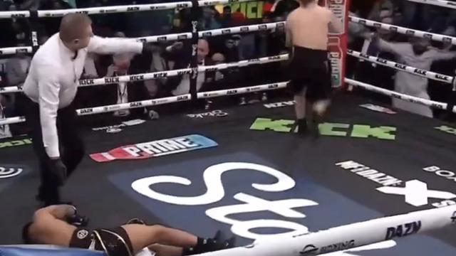 Fenomenlerin boks sevdası faciaya dönüşüyordu! Yerde titremeye başlayınca salon buz kesti