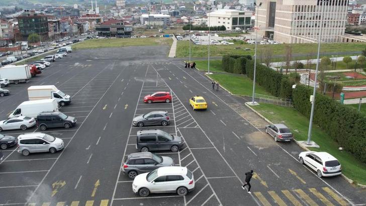 Taksiye ödediği ücret fazla gelince taksi şoförü oldu: "Birkaç ay ücretsiz çalıştım, işi öğrendim" G2