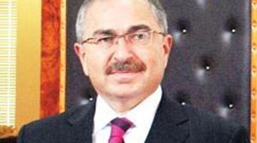 Beyaz eşyacı valiye 7.5 ay hapis