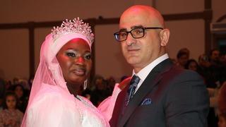 Rize'ye Afrikalı gelin! Çalışmaya gitmişti, polisin ceza yazdığı sırada hayatının aşkını buldu: Aklımın ucundan hiç geçmezdi