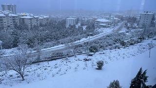 Validen gülümseten 'kar tatili' paylaşımı! Sosyal medyayı salladı