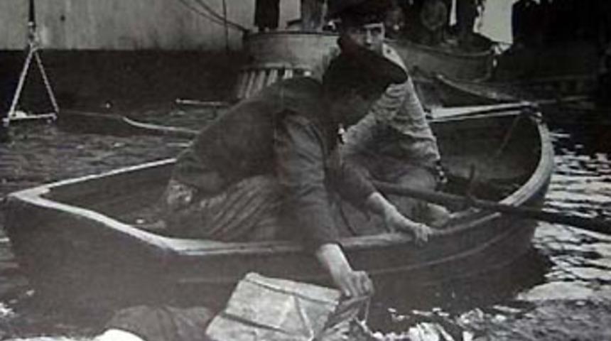 Denizden g&uuml;nlerce ceset toplanmıştı