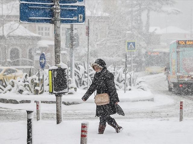 Arktik soğuklar yurda giriş yaptı: 48 kentte kar alarmı!