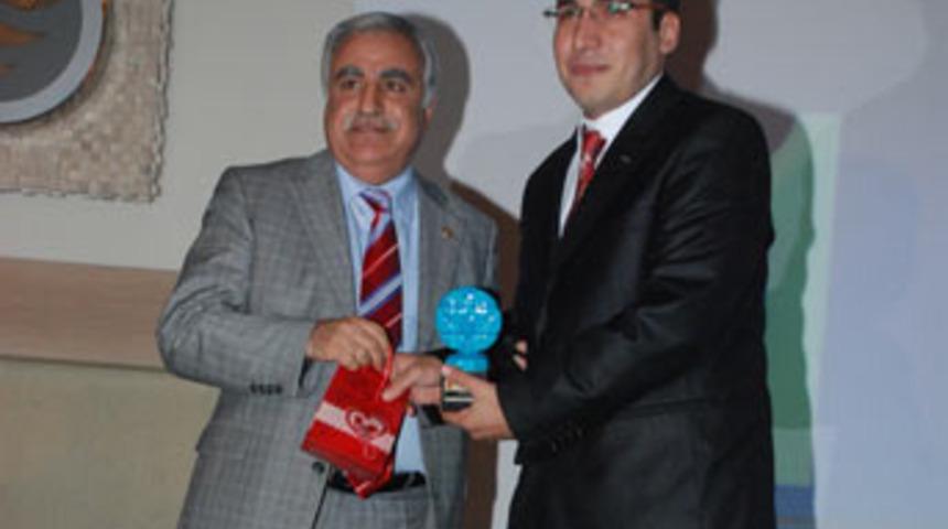 Bosna sevgisi sınırları aştı