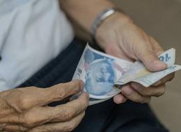 SON DAKİKA: En düşük emekli maaşı ne kadar olacak? Cumhurbaşkanı Erdoğan’dan emekli zammı için ipucu: ‘Her türlü popülist adımdan uzak duracağız’ 