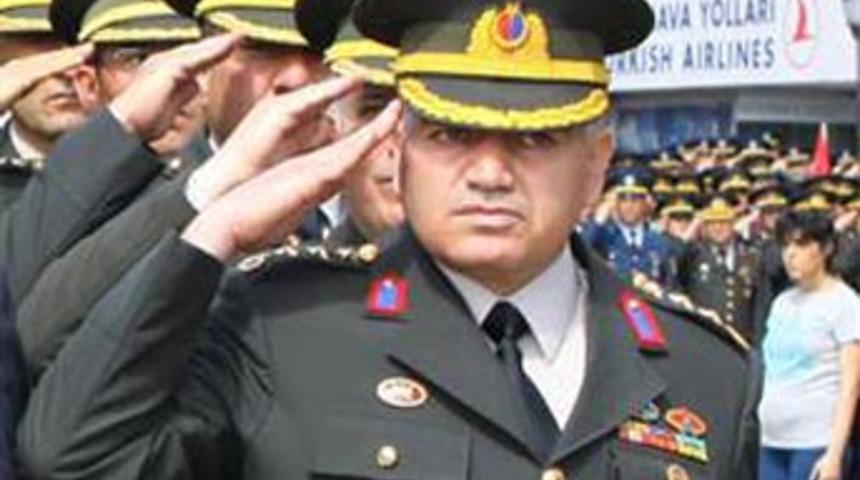 1 albay ve yarbay tutuklandı