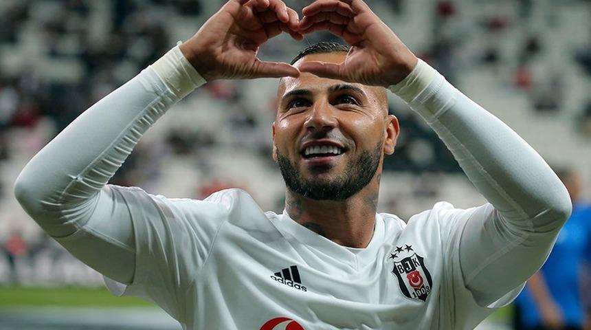 Beşiktaş'ın Portekizli yıldızı Quaresma'dan yönetime mesaj! "Telefon numaram var, dönebilirim"