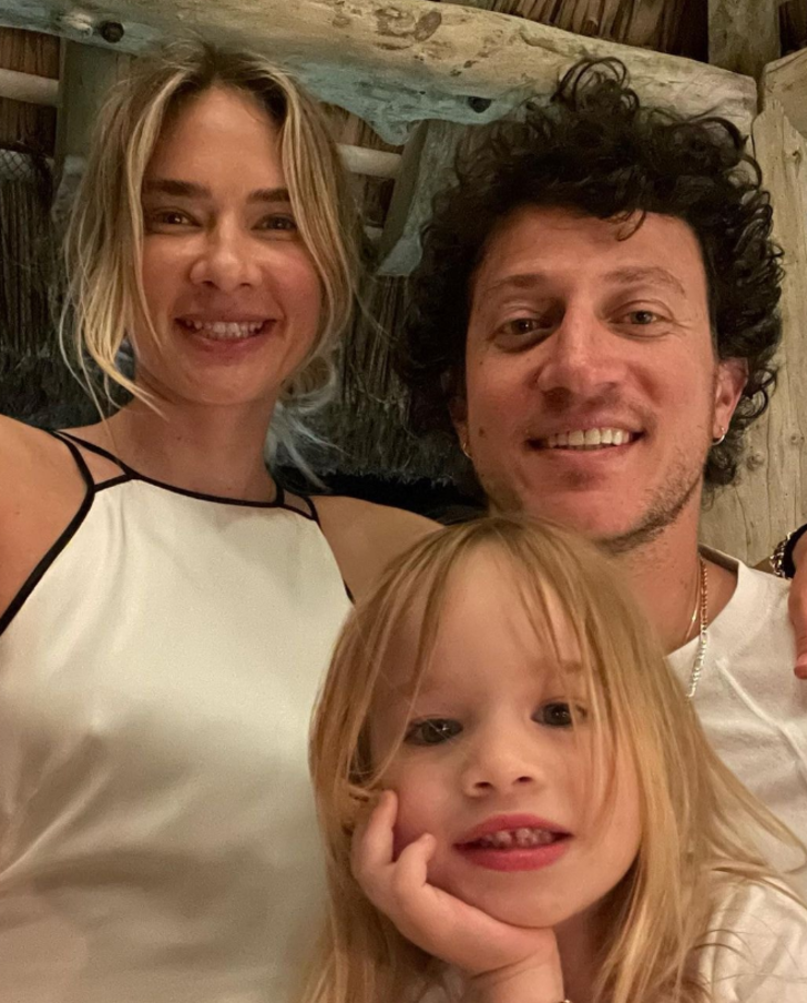 Ünlü oyuncu Müge Boz "İkinci çocuğu istiyorum" demişti, müjdeli haberi gözyaşlarıyla duyurdu G1