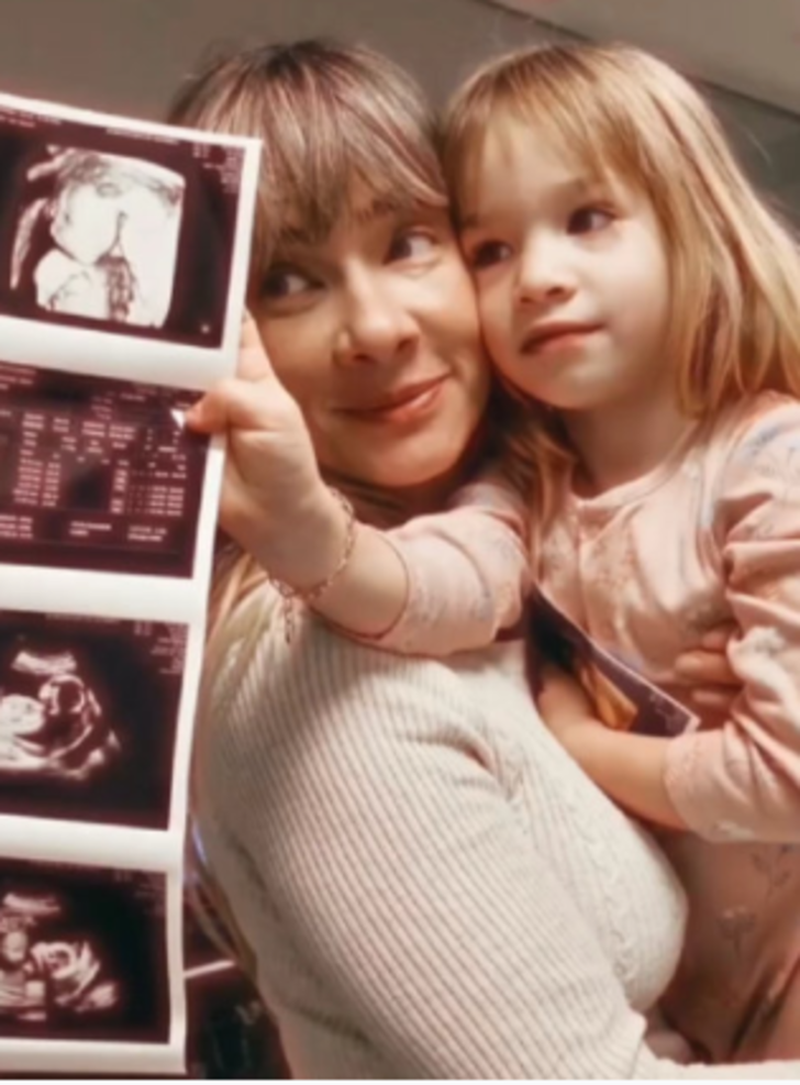 Ünlü oyuncu Müge Boz "İkinci çocuğu istiyorum" demişti, müjdeli haberi gözyaşlarıyla duyurdu G5