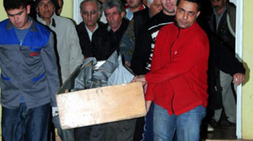 Babadan oğula kanlı infaz