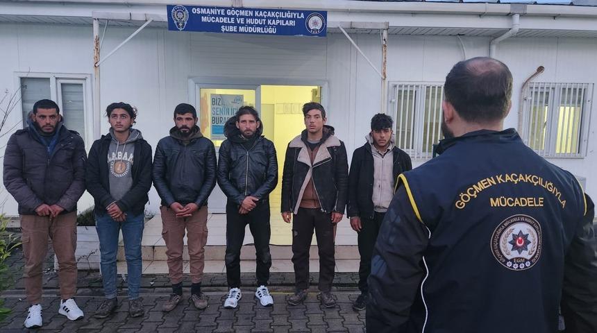 Osmaniye'de göçmen kaçakçılığı iddiasıyla yakalanan zanlı tutuklandı